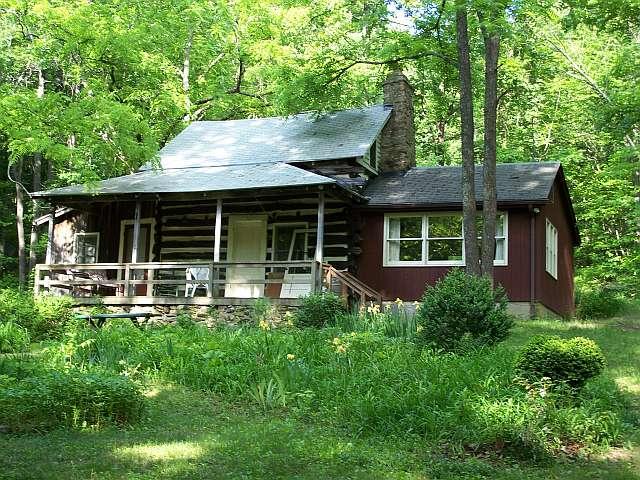 5836 Jeters Chapel Road Vinton, VA 24179 - Photo 2 of 35 Cabin