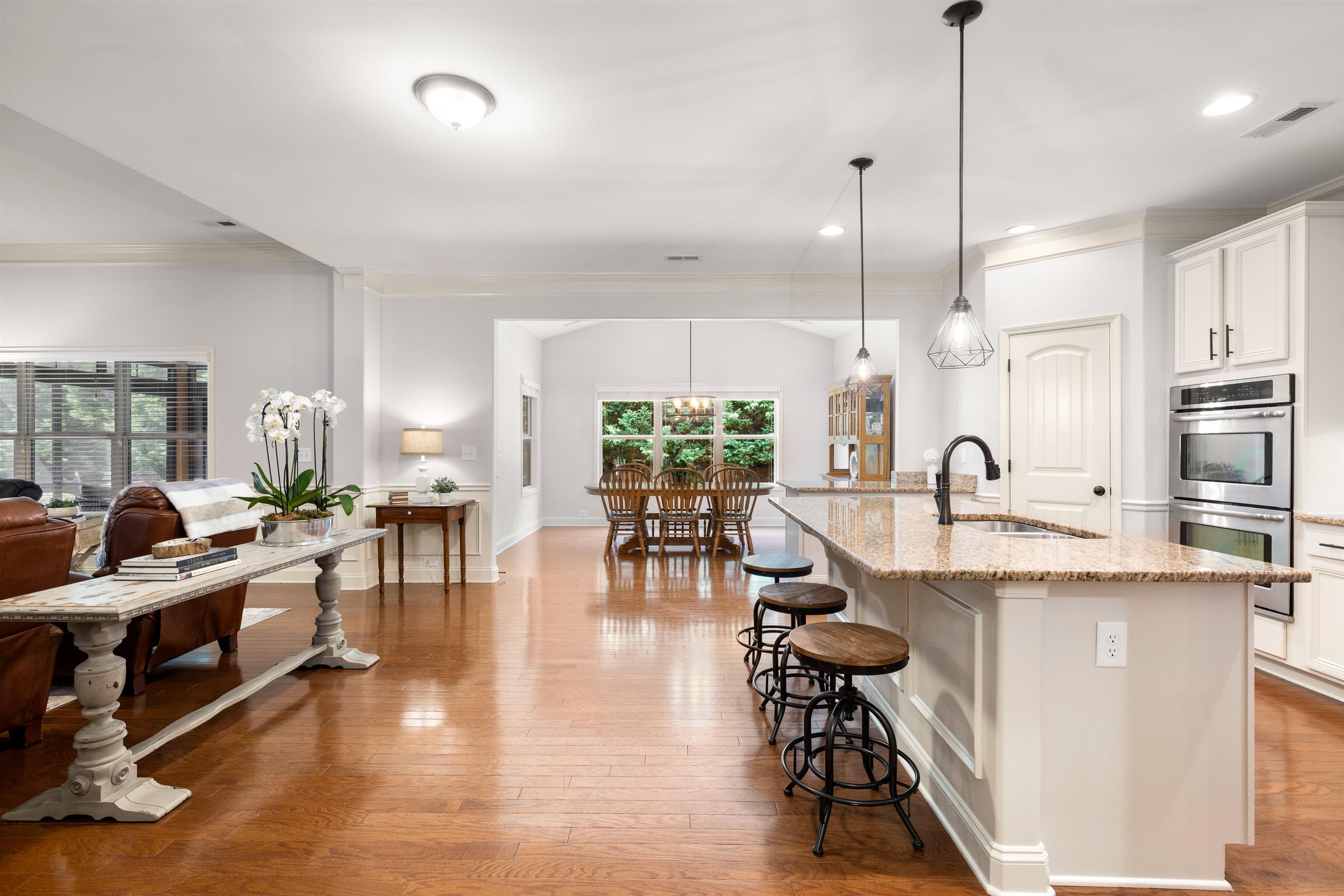 6 Bellagio Way Greer, SC 29651 - Photo 15 of 47 Kitchen