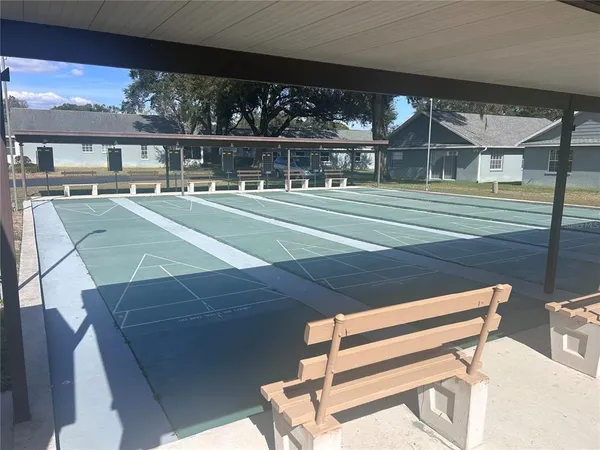 $1,800 | 38350 Ironwood Place, Unit 5, Zephyrhills, FL 33542