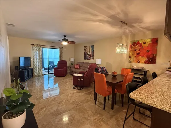 $1,800 | 38350 Ironwood Place, Unit 5, Zephyrhills, FL 33542