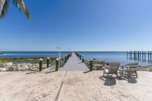 $2,850 | 87455 Old Highway, Unit 245, Islamorada, FL 33036