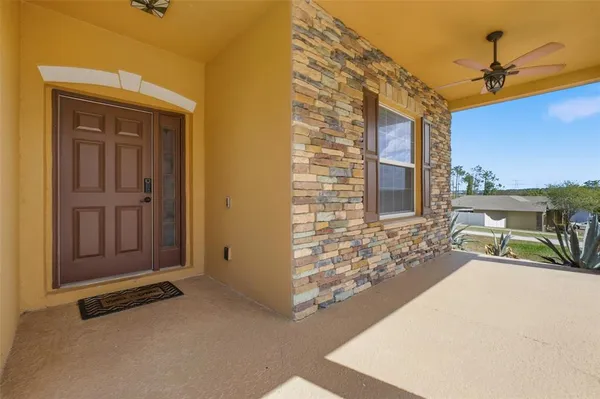 $450,000 | 202 Colonial Pine Lane, Minneola, FL 34715