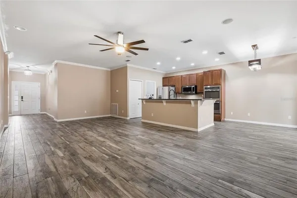 $450,000 | 202 Colonial Pine Lane, Minneola, FL 34715