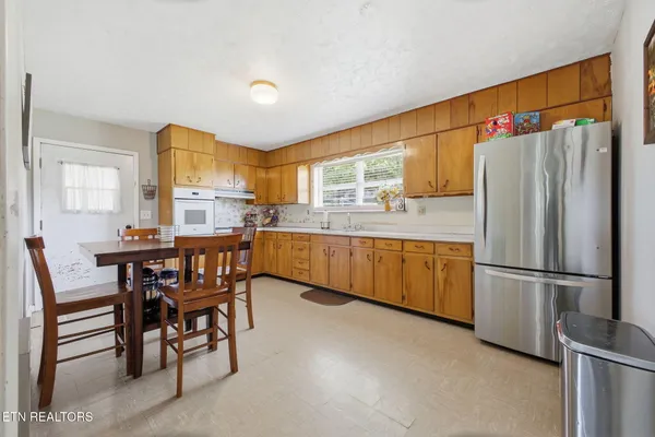 $250,000 | 7295 Briarwood Drive, Talbott, TN 37877
