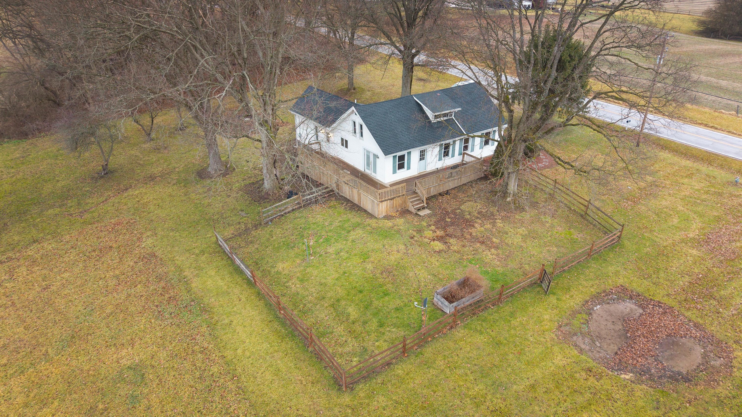 7738 Lock Road Centerburg, OH 43011 - Photo 17 of 22 7738Lock_17