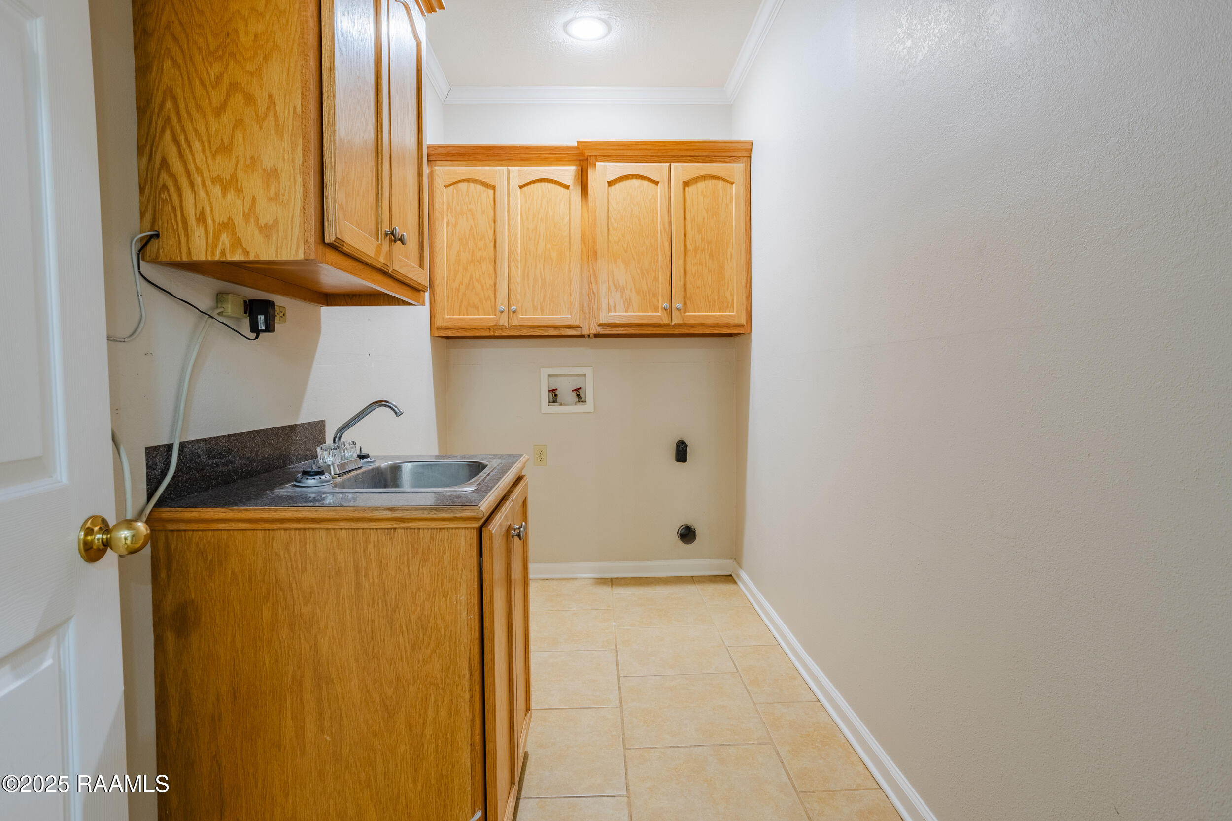 660 South Broadway Street Church Point, LA 70525 - Photo 17 of 34 Laundry