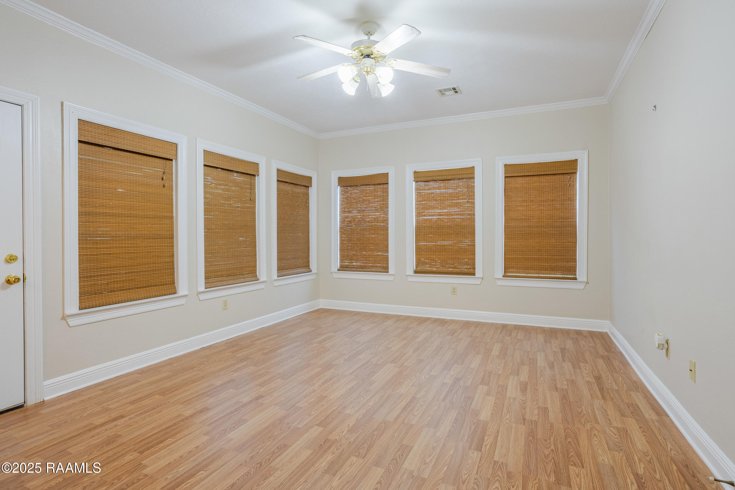 660 South Broadway Street Church Point, LA 70525 - Photo 18 of 34 Sun Room