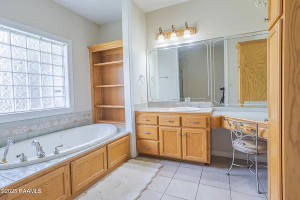 $450,000 | 660 South Broadway Street, Church Point, LA 70525