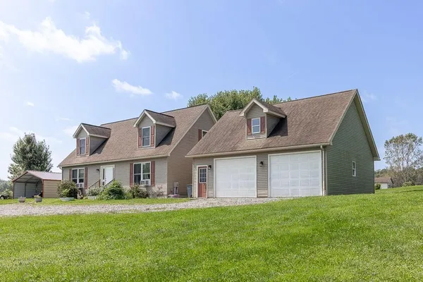 $549,900 | 100 Perrine Road, Grove City, PA 16127