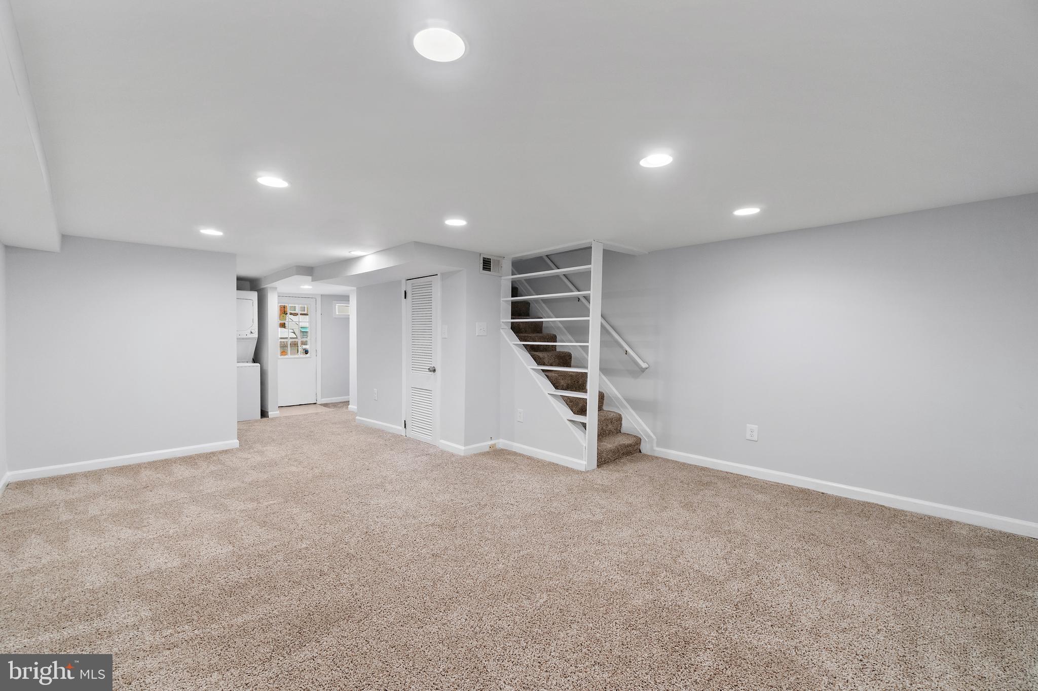 140 West Edgevale Road Brooklyn, MD 21225 - Photo 17 of 30 Updated finished lower level with private entrance
