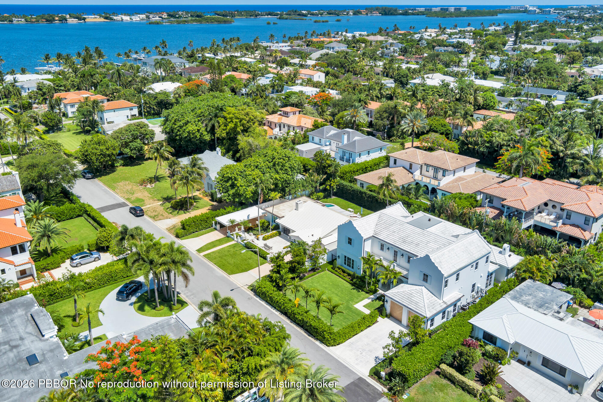 224 Churchill Road West Palm Beach, FL 33405 - Photo 29 of 33 an aerial view of residential houses with outdoor space