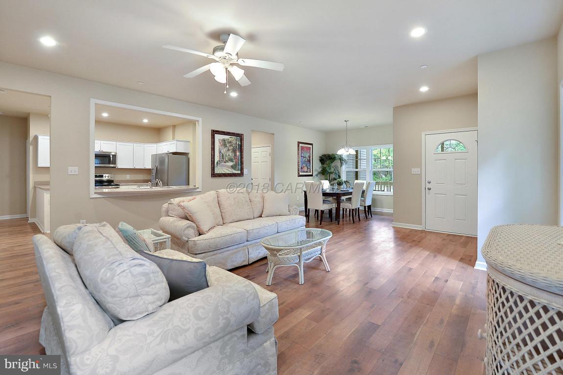 93 Pinehurst Road Ocean Pines, MD 21811 - Photo 4 of 35