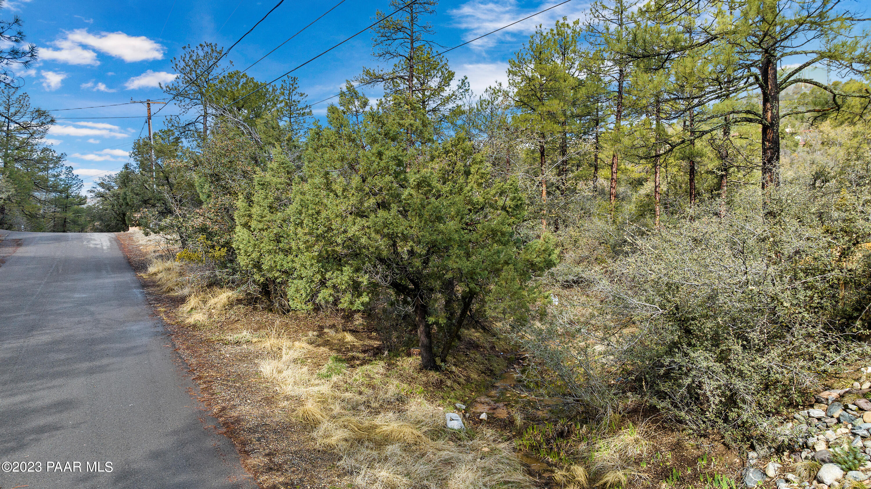 1030 Evergreen Road Prescott, AZ 86303 - Photo 11 of 14 011_Property
