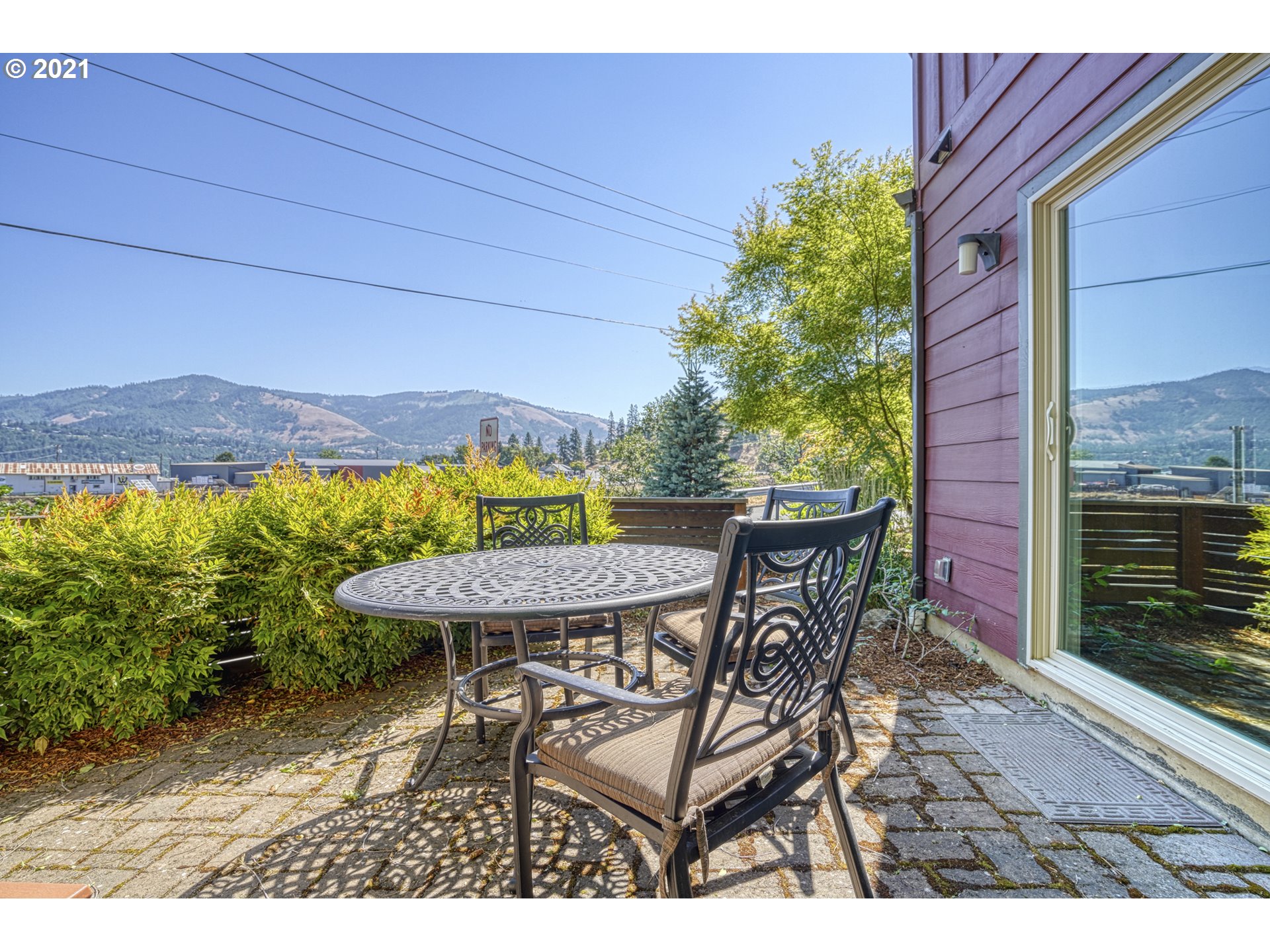 406 Bluff Road Hood River, OR 97031 - Photo 28 of 31 Gallery Image 28