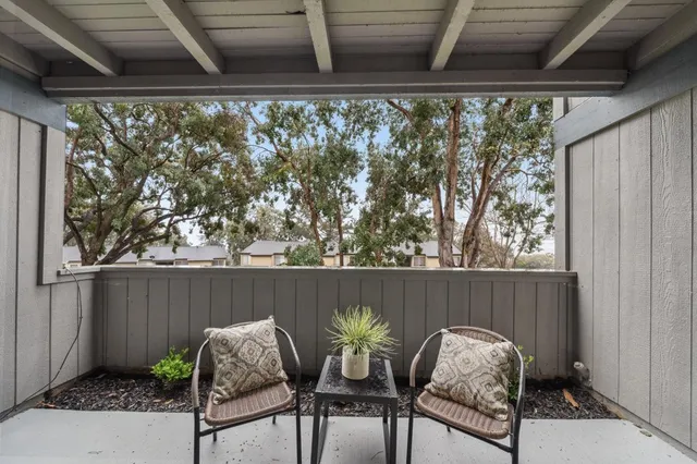 $210,000 | 355-355 Parkview Terrace, Unit F7, Vallejo, CA 94589