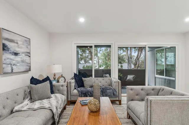 $210,000 | 355-355 Parkview Terrace, Unit F7, Vallejo, CA 94589