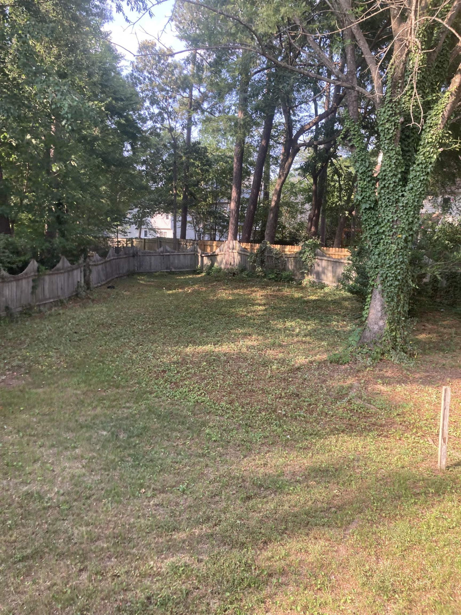 4409 Easthampton Drive Raleigh, NC 27604 - Photo 5 of 5 Photo 5