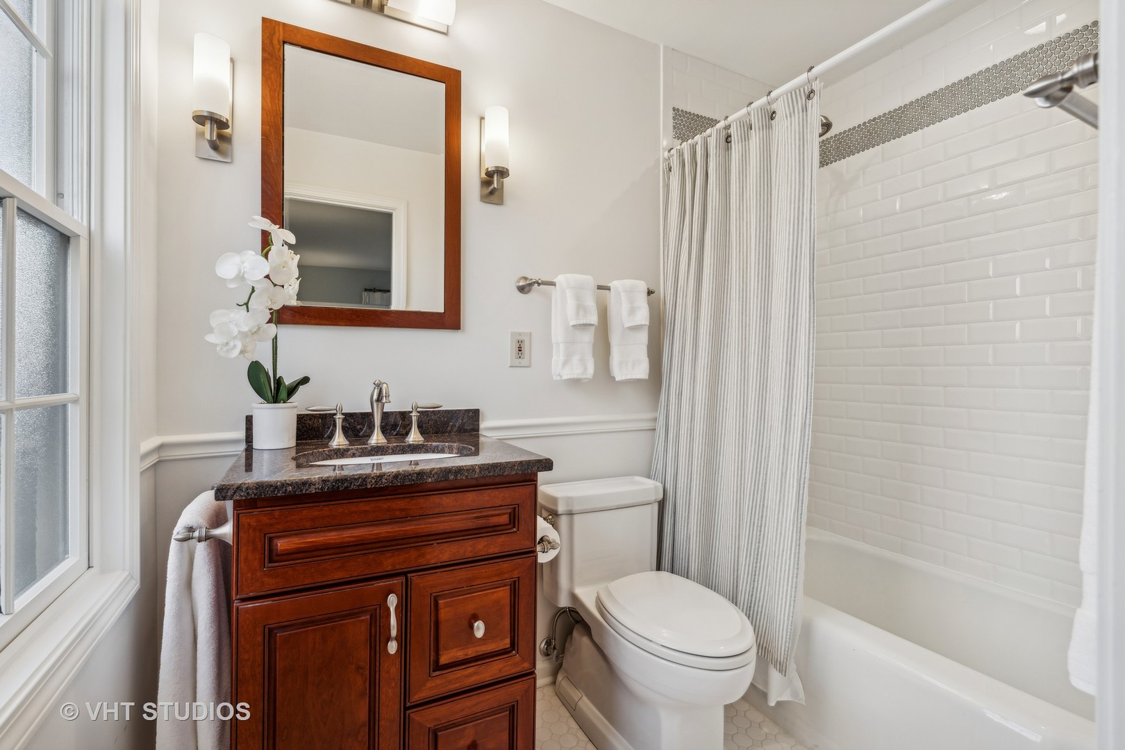 900 Locust Road Wilmette, IL 60091 - Photo 12 of 21