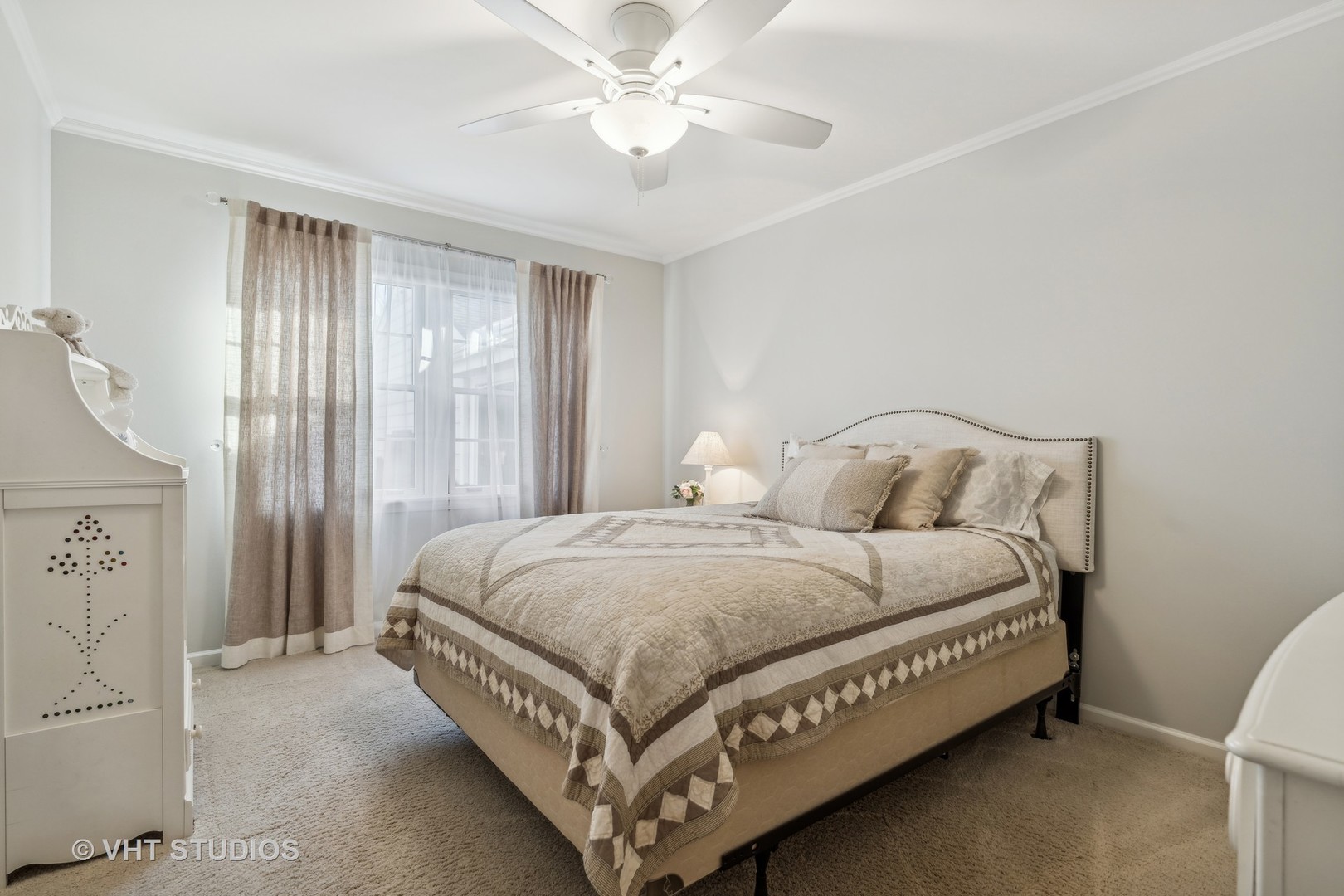 900 Locust Road Wilmette, IL 60091 - Photo 14 of 21