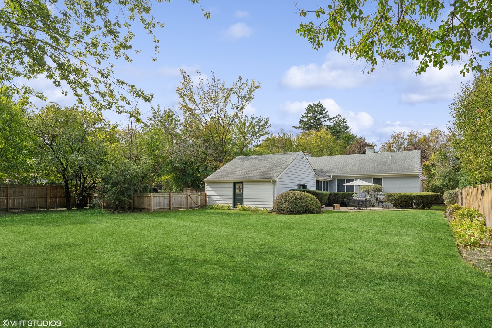 900 Locust Road Wilmette, IL 60091 - Photo 17 of 21