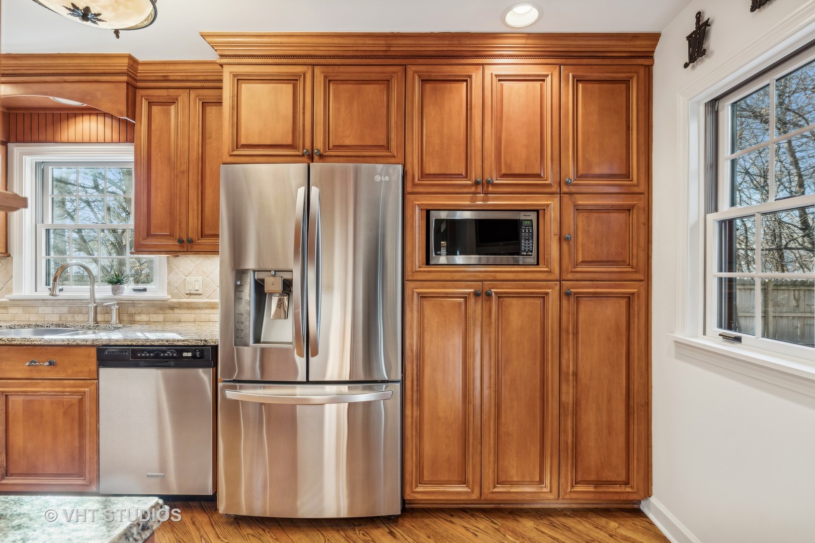 900 Locust Road Wilmette, IL 60091 - Photo 8 of 21