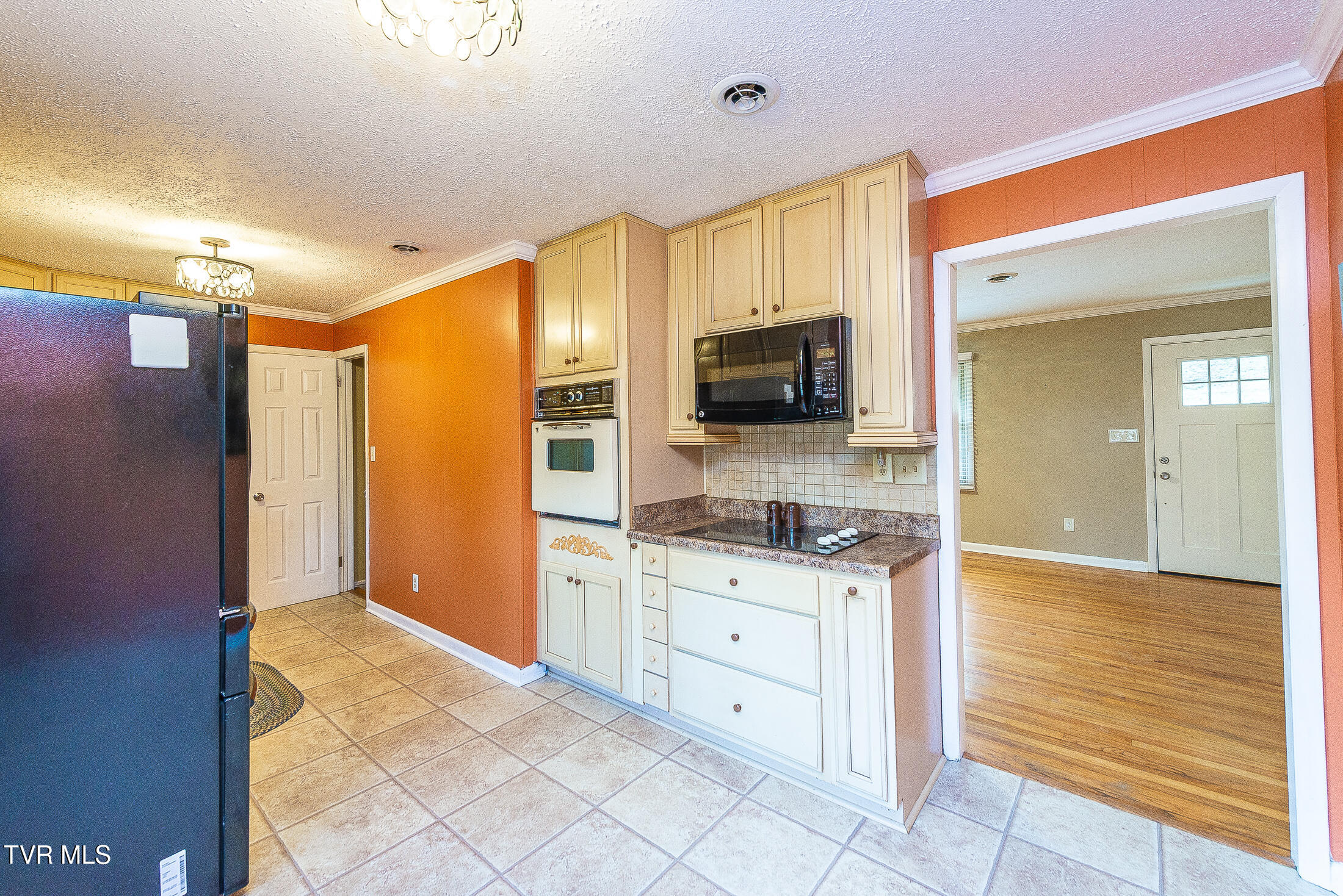 394 Elm Street Gate City, VA 24251 - Photo 13 of 55 kitchen