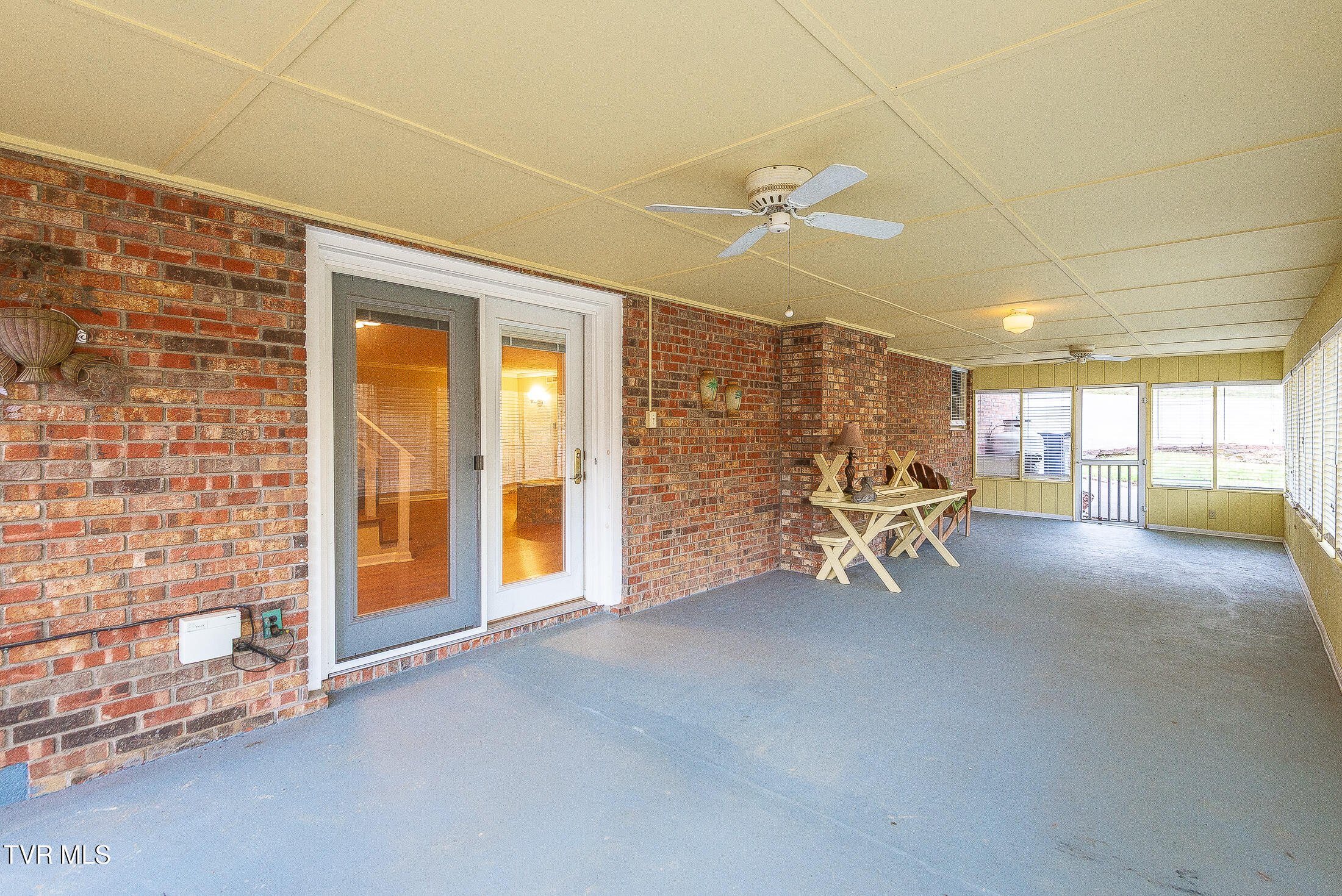 394 Elm Street Gate City, VA 24251 - Photo 30 of 55 sunroom