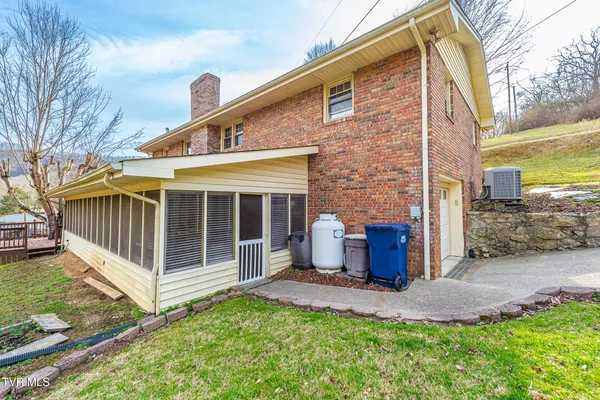 $249,900 | 394 Elm Street, Gate City, VA 24251