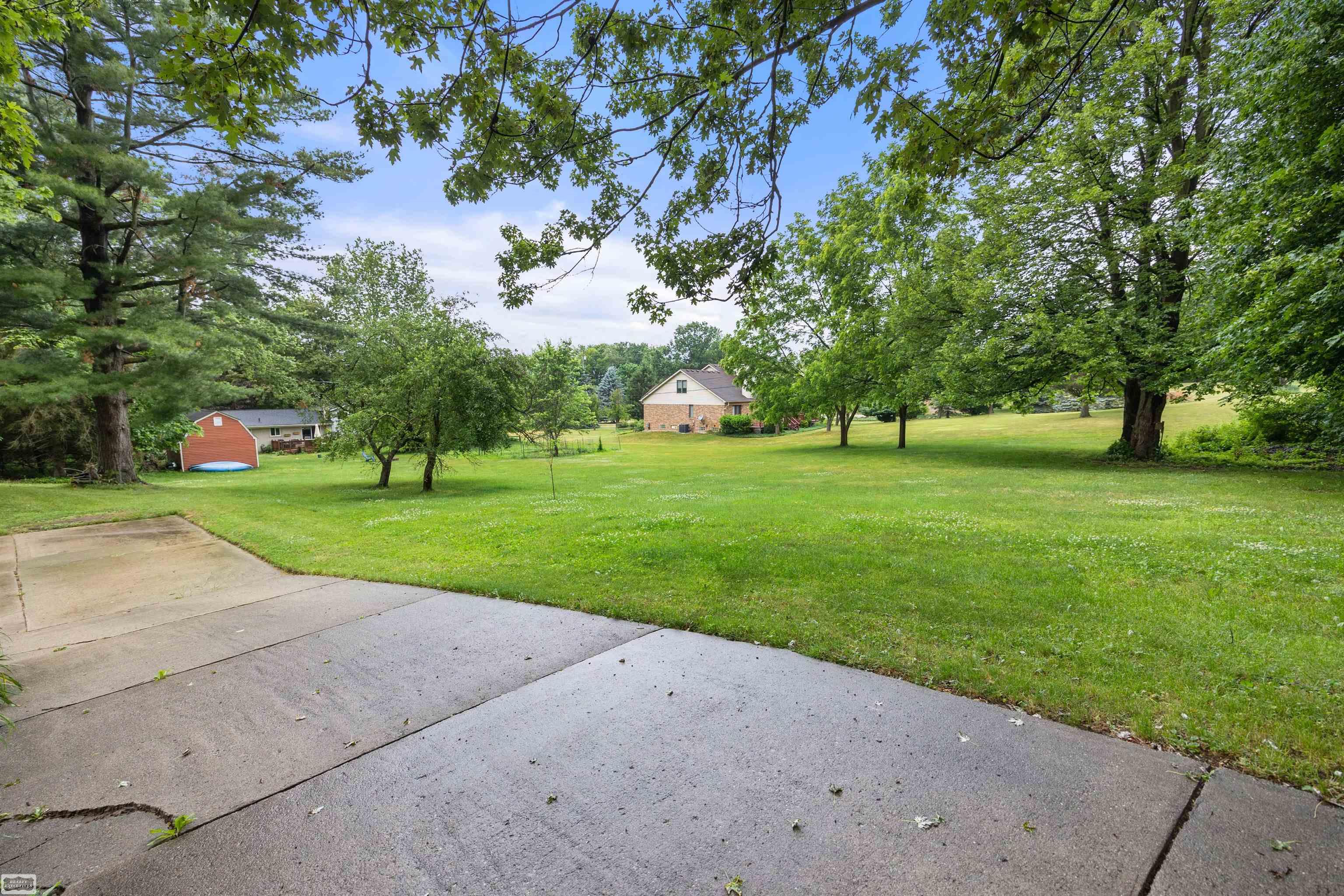 8183 Pippen Drive Romeo, MI 48065 - Photo 44 of 49 50113318-43.JPG