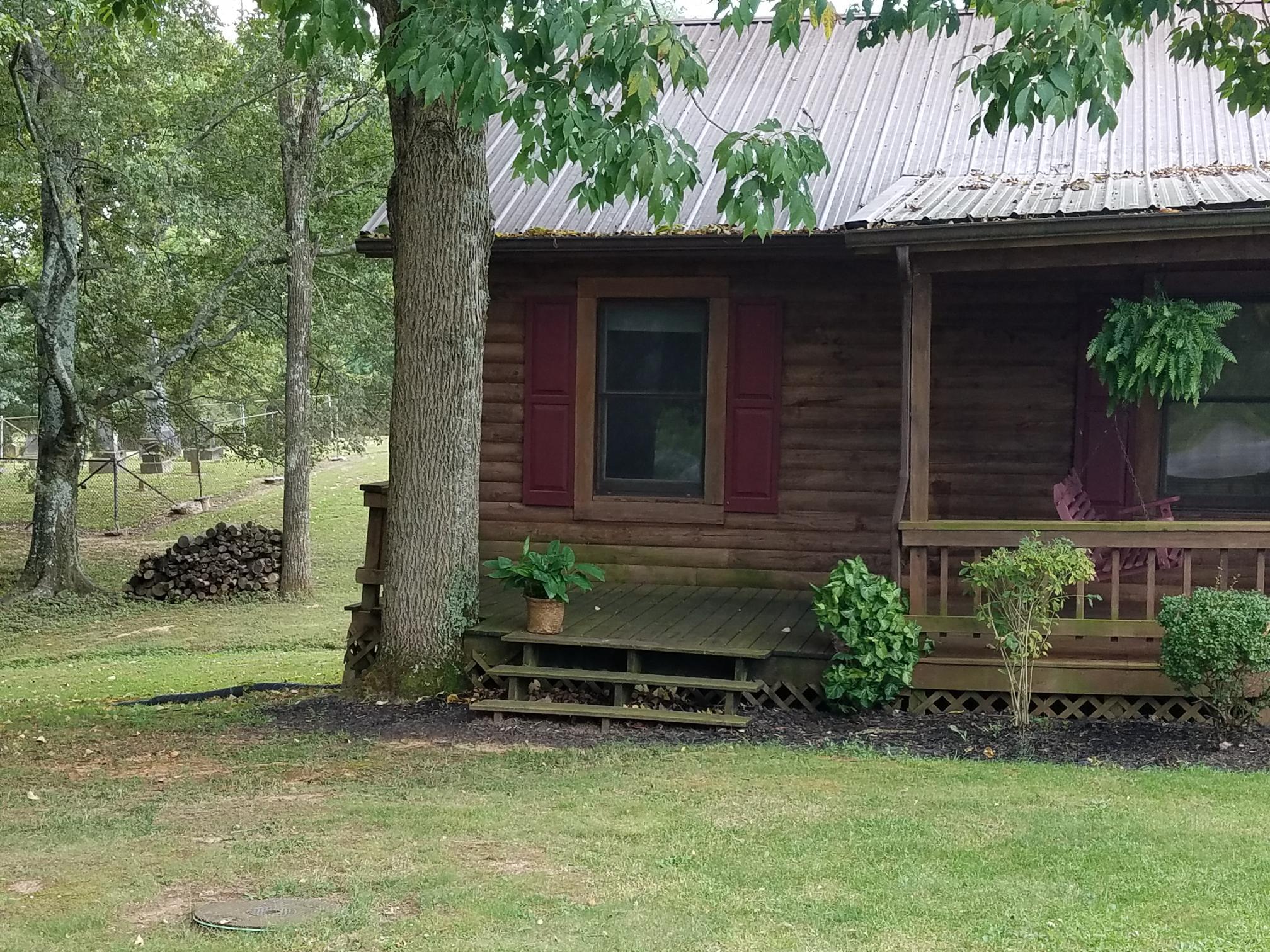 10920 Palmyra Road Oak Grove, KY 42262 - Photo 3 of 13 Front Porch