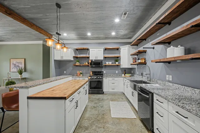 $525,000 | 627 Mt Lebanon Road, Dickson, TN 37055