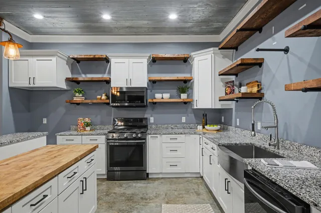 $525,000 | 627 Mt Lebanon Road, Dickson, TN 37055