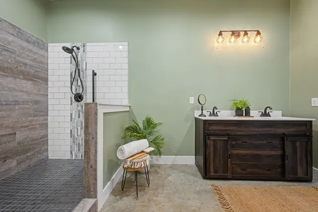 $525,000 | 627 Mt Lebanon Road, Dickson, TN 37055