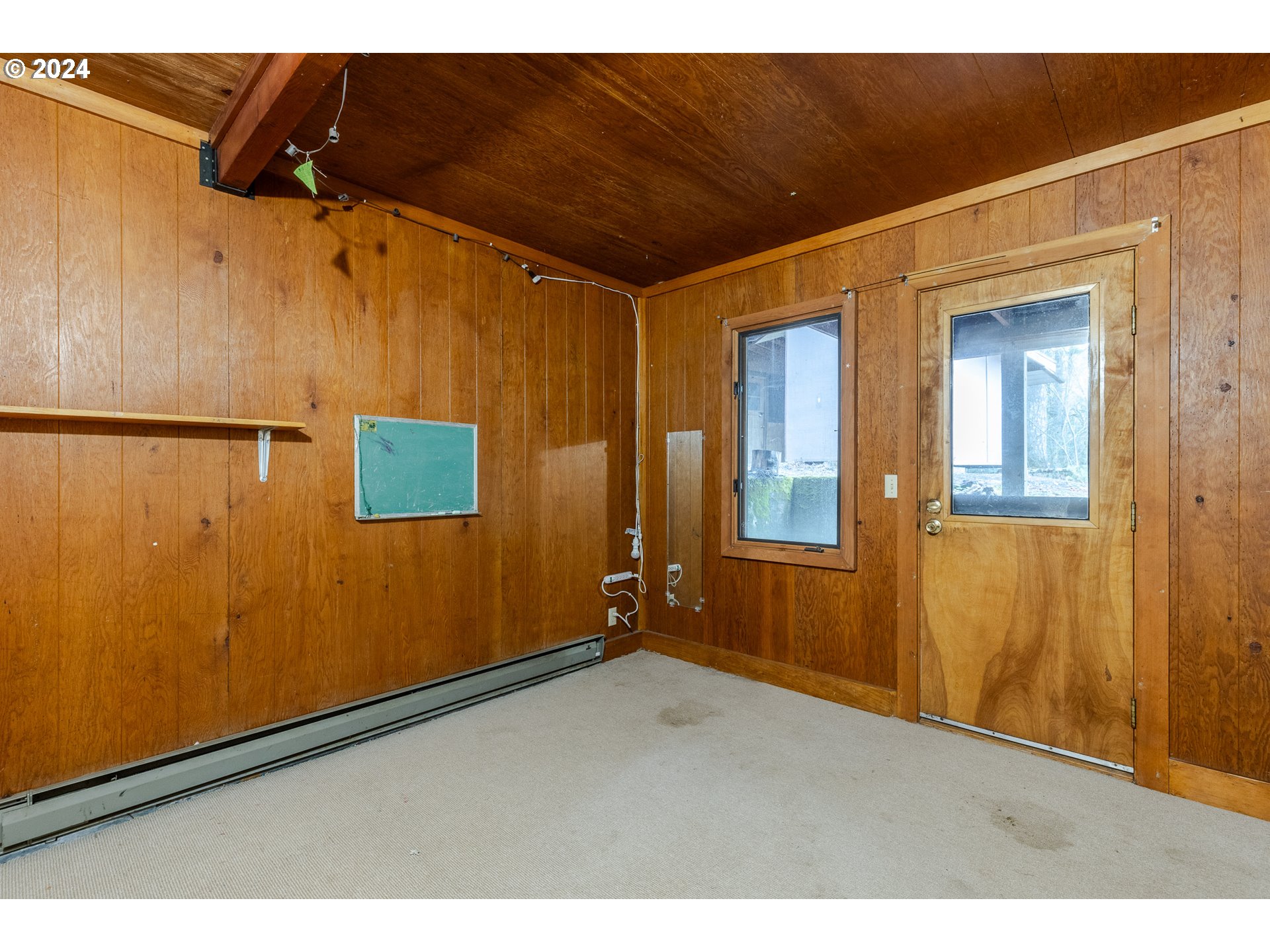 35401 Row River Road Cottage Grove, OR 97424 - Photo 23 of 41 Gallery Image 23