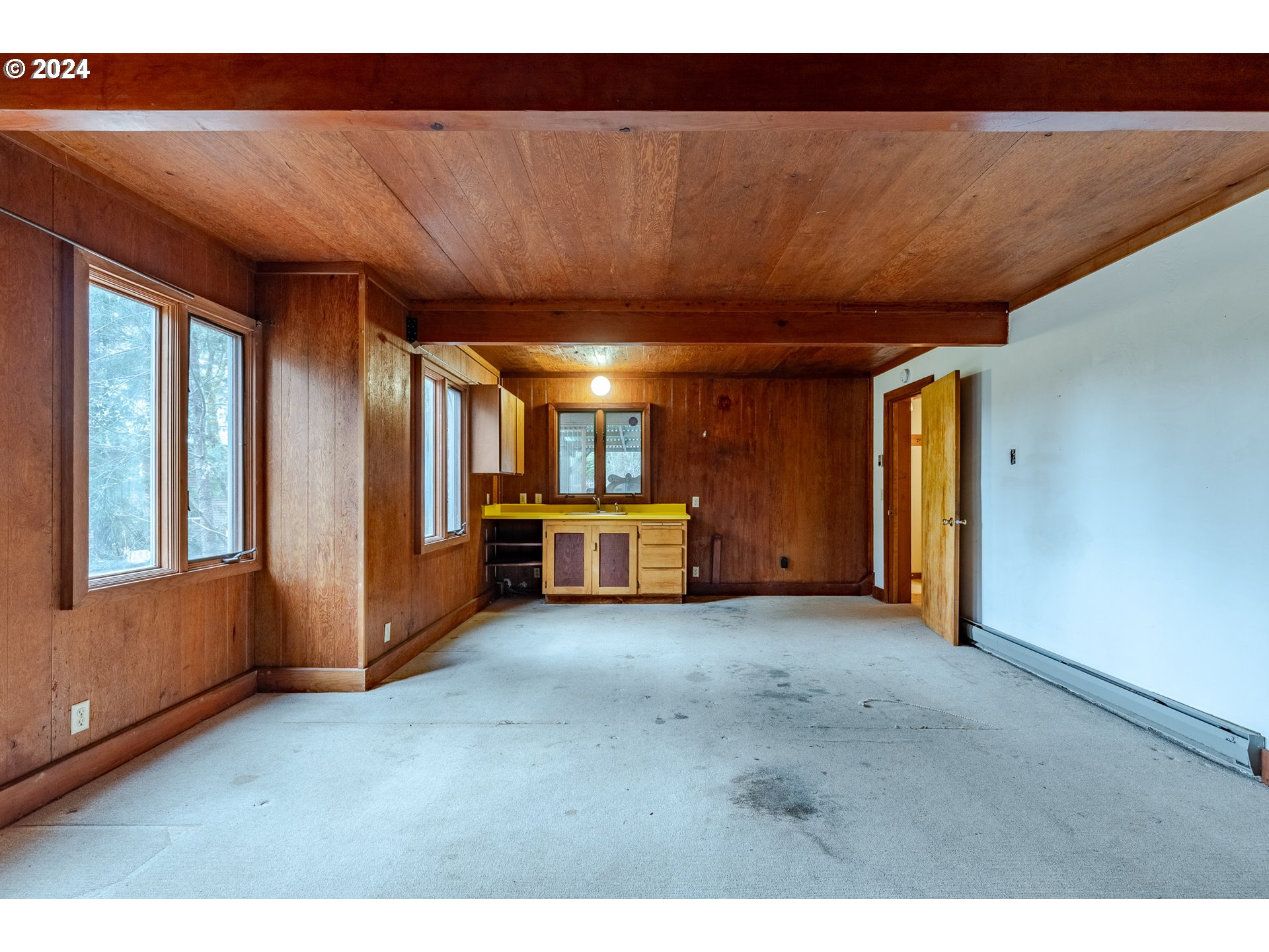 35401 Row River Road Cottage Grove, OR 97424 - Photo 25 of 41 Gallery Image 25
