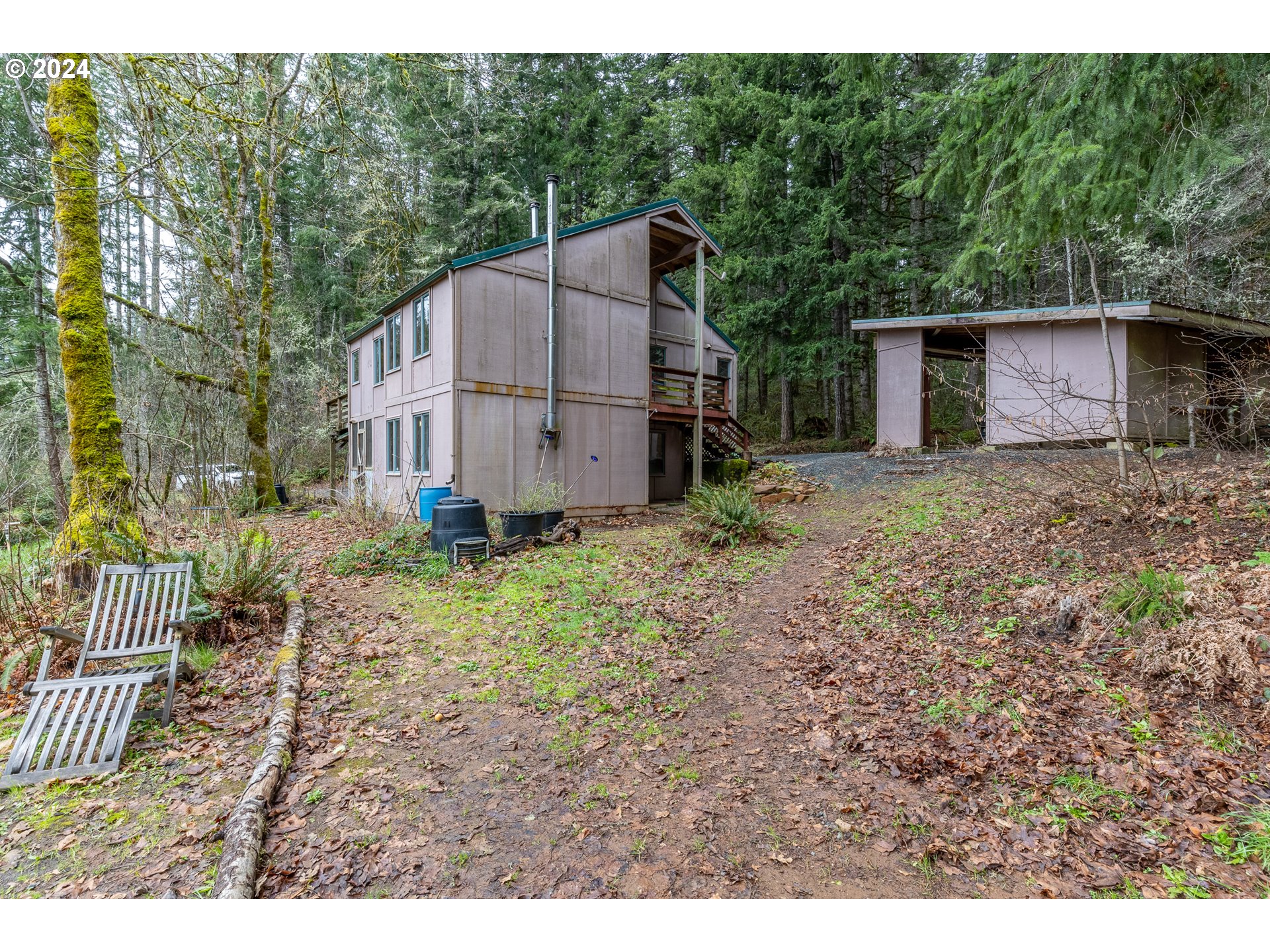 35401 Row River Road Cottage Grove, OR 97424 - Photo 36 of 41 Gallery Image 36