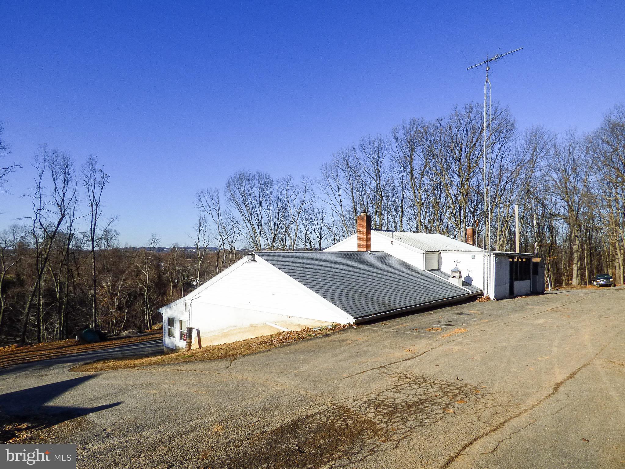840 Taylor Road Windsor, PA 17366 - Photo 5 of 40