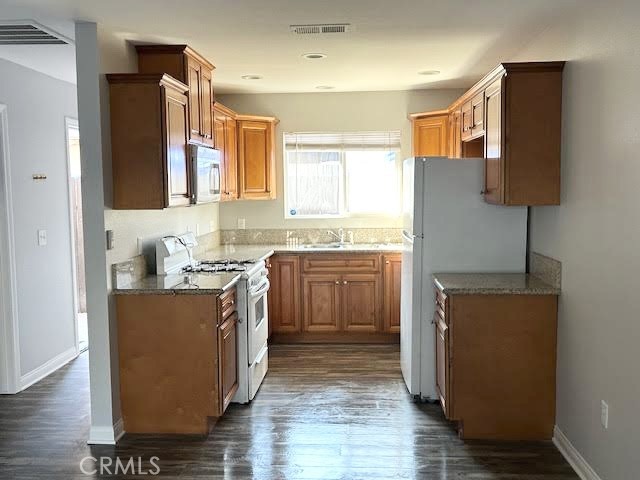 1265 Olive Tree Lane, Unit B Hemet, CA 92543 - Photo 6 of 12