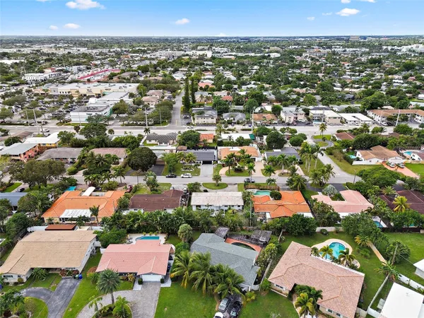 $675,000 | 5160 Northeast 18th Terrace, Fort Lauderdale, FL 33308