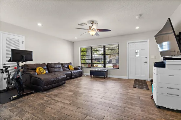 $675,000 | 5160 Northeast 18th Terrace, Fort Lauderdale, FL 33308