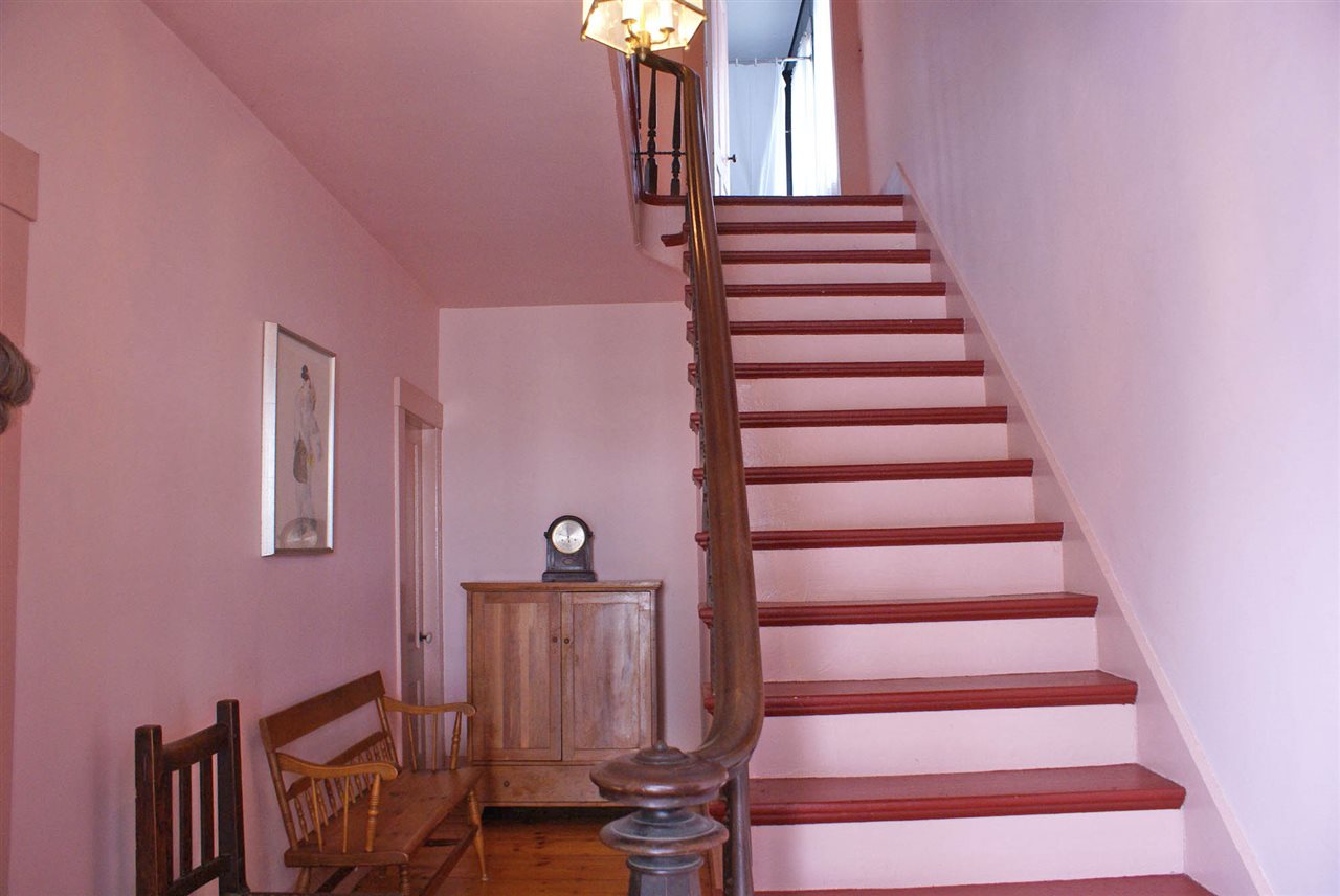 8 Christian Square Putney, VT 05346 - Photo 7 of 16