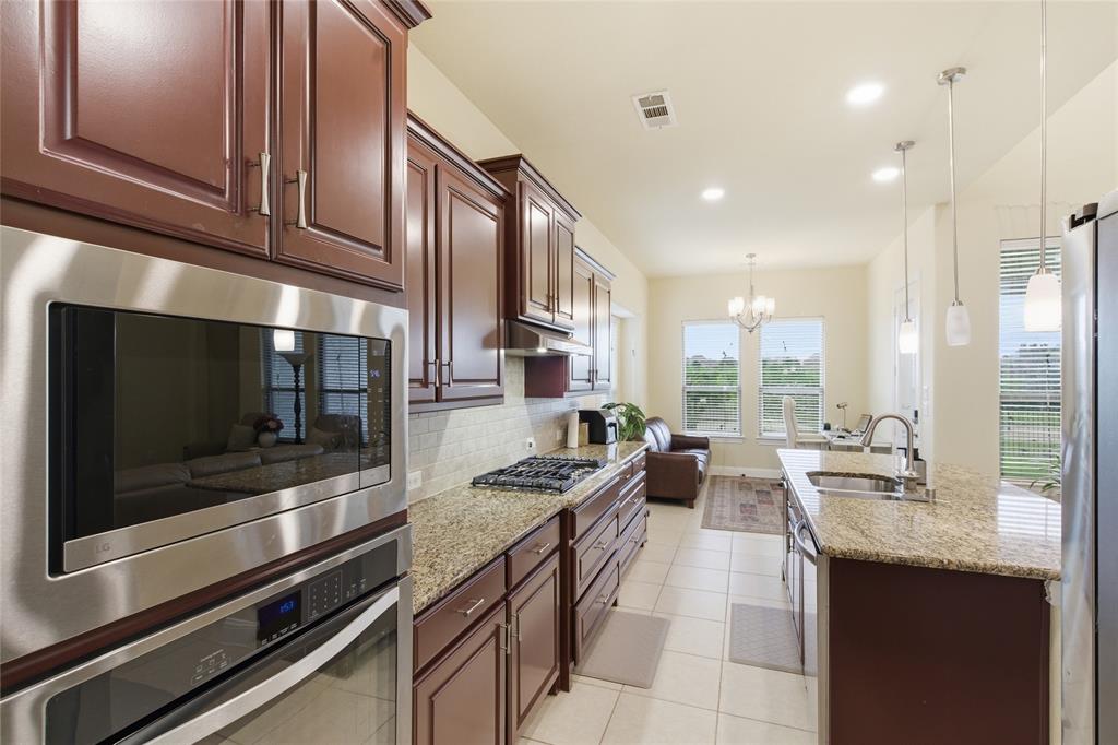 3215 Hyde Street Irving, TX 75063 - Photo 11 of 40