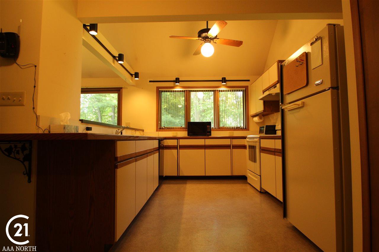 70570 Eldred Road Romeo, MI 48065 - Photo 2 of 34 31388227-1.JPG