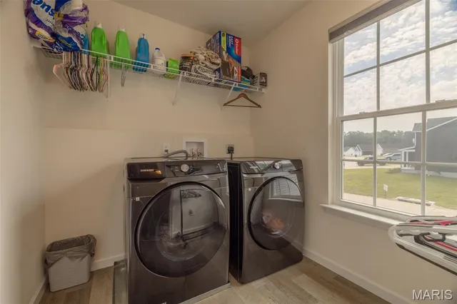 $325,000 | 463 Birchwood Drive, Moscow Mills, MO 63362