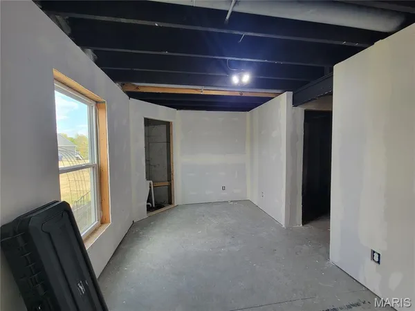 $320,000 | 463 Birchwood Drive, Moscow Mills, MO 63362