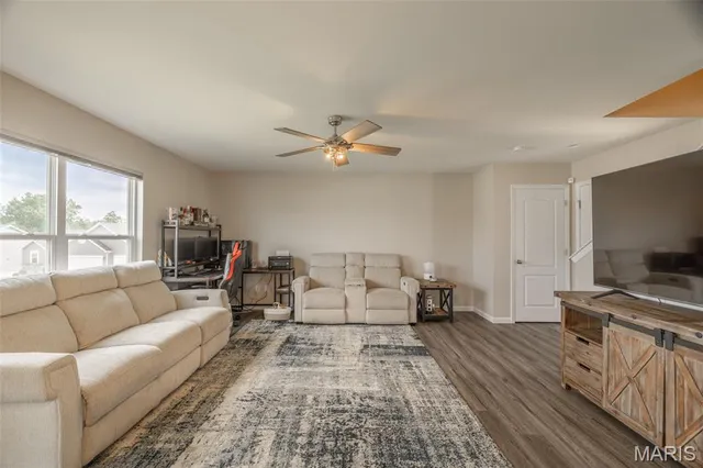 $325,000 | 463 Birchwood Drive, Moscow Mills, MO 63362