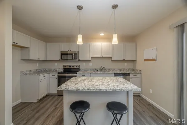 $320,000 | 463 Birchwood Drive, Moscow Mills, MO 63362