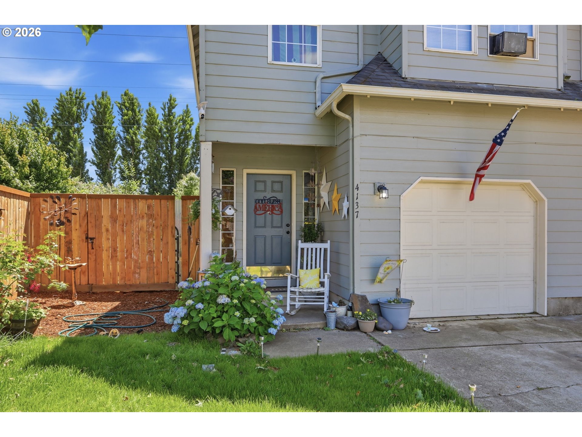 4135 Forsythia Street Springfield, OR 97478 - Photo 4 of 44
