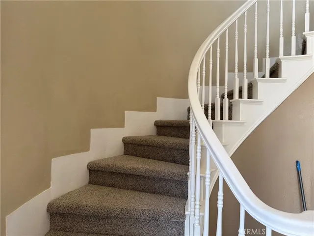 $530,900 | 15620 Smoke Tree Street, Hesperia, CA 92345