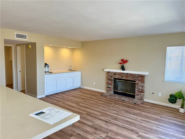 $530,900 | 15620 Smoke Tree Street, Hesperia, CA 92345